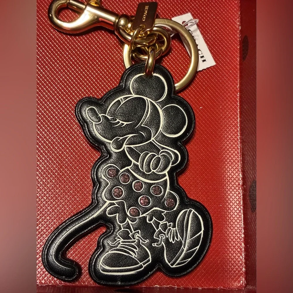 COACH DISNEY Supple Leather Minnie Mouse Bag Purse Charm Keychain NEW NIB NWT - Picture 2 of 14